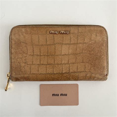 MIU MIU Zip Wallet 